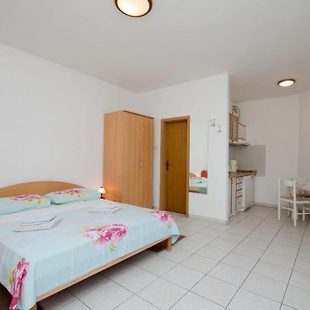 Apartments Branimir Novi Vinodolski Ngoại thất bức ảnh