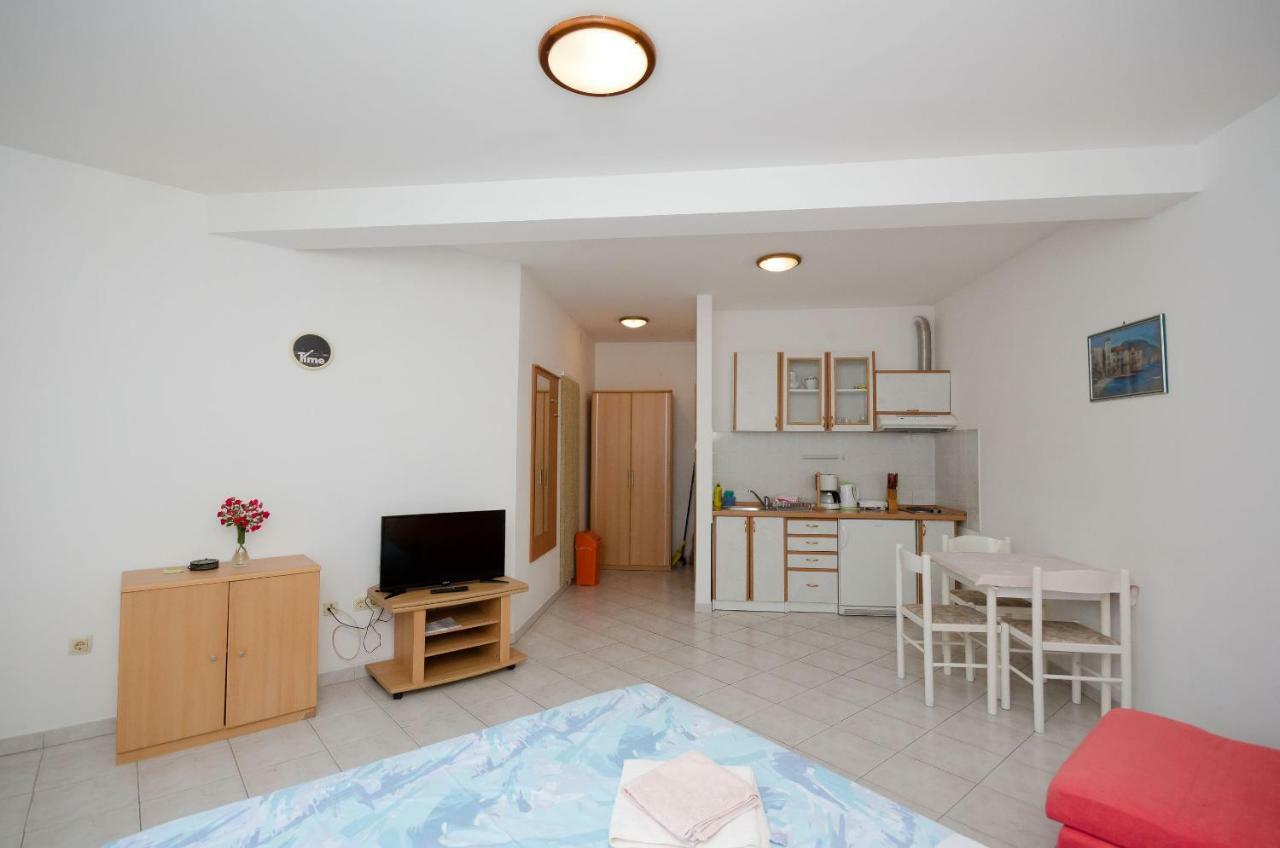 Apartments Branimir Novi Vinodolski Ngoại thất bức ảnh
